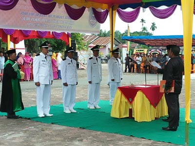 Wabup Rohil Ambil Sumpah 4 Penghulu di  Kecamatan Tanah Putih Tanjung Melawan